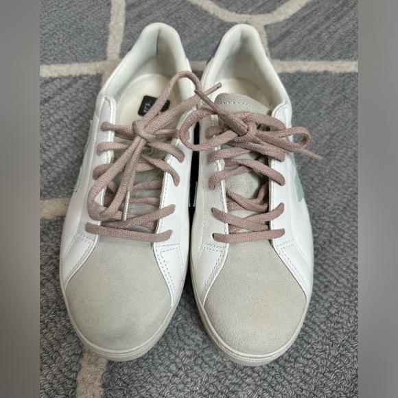 Veja,  Kids' Small Esplar Leather Sneaker - Picture 3 of 10